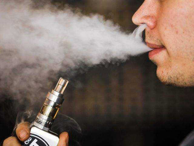 万至达机电供给电子烟起落机电定制办事